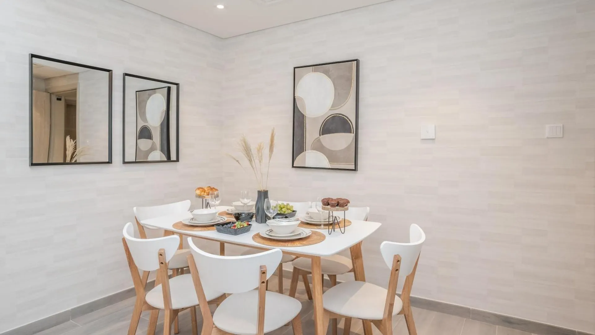 Cozy 1Br Midtown 20 Mins To Mall Of Emirates By Vibel 두바이