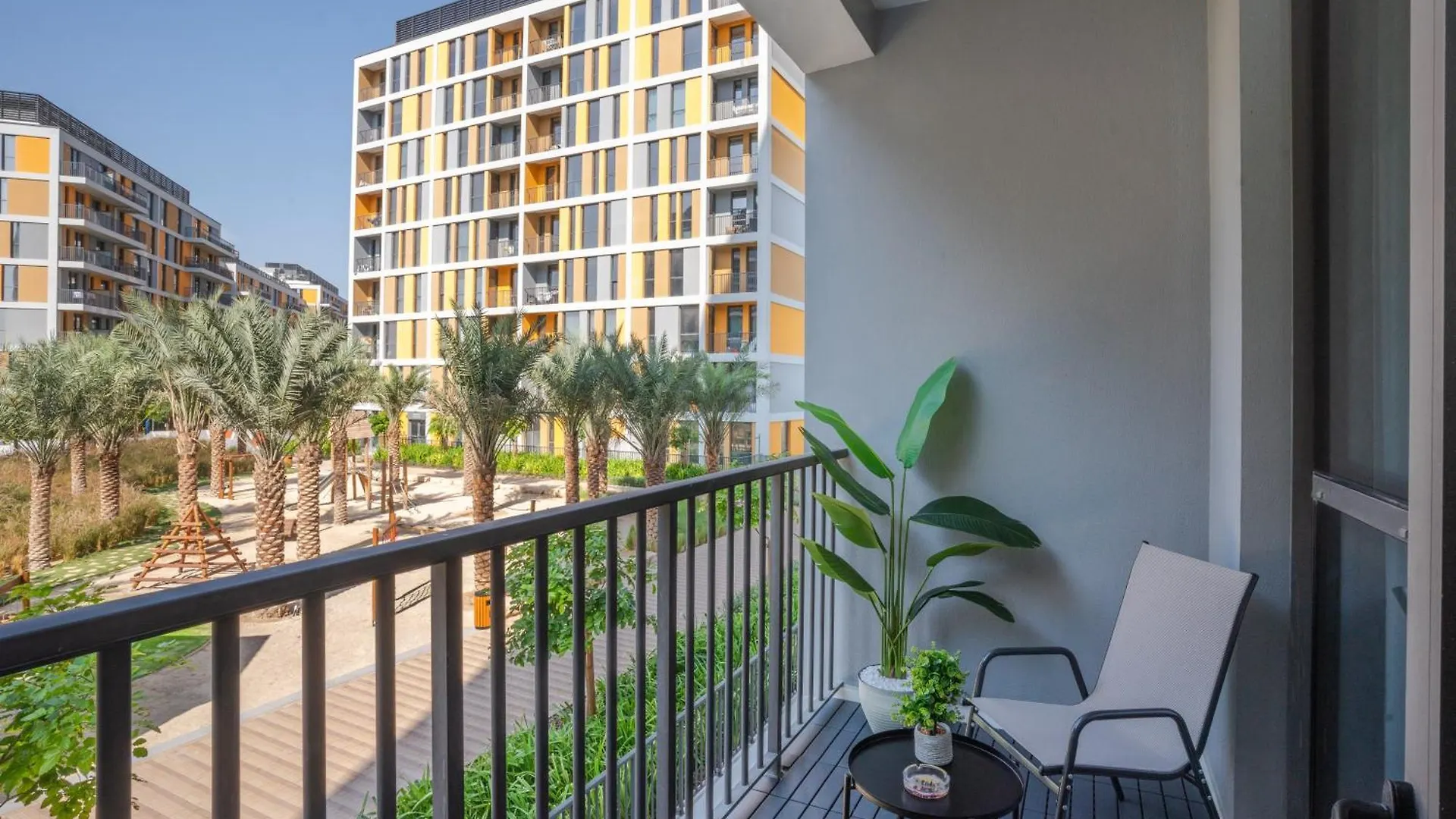 Cozy 1Br Midtown 20 Mins To Mall Of Emirates By Vibel 두바이 아랍에미리트