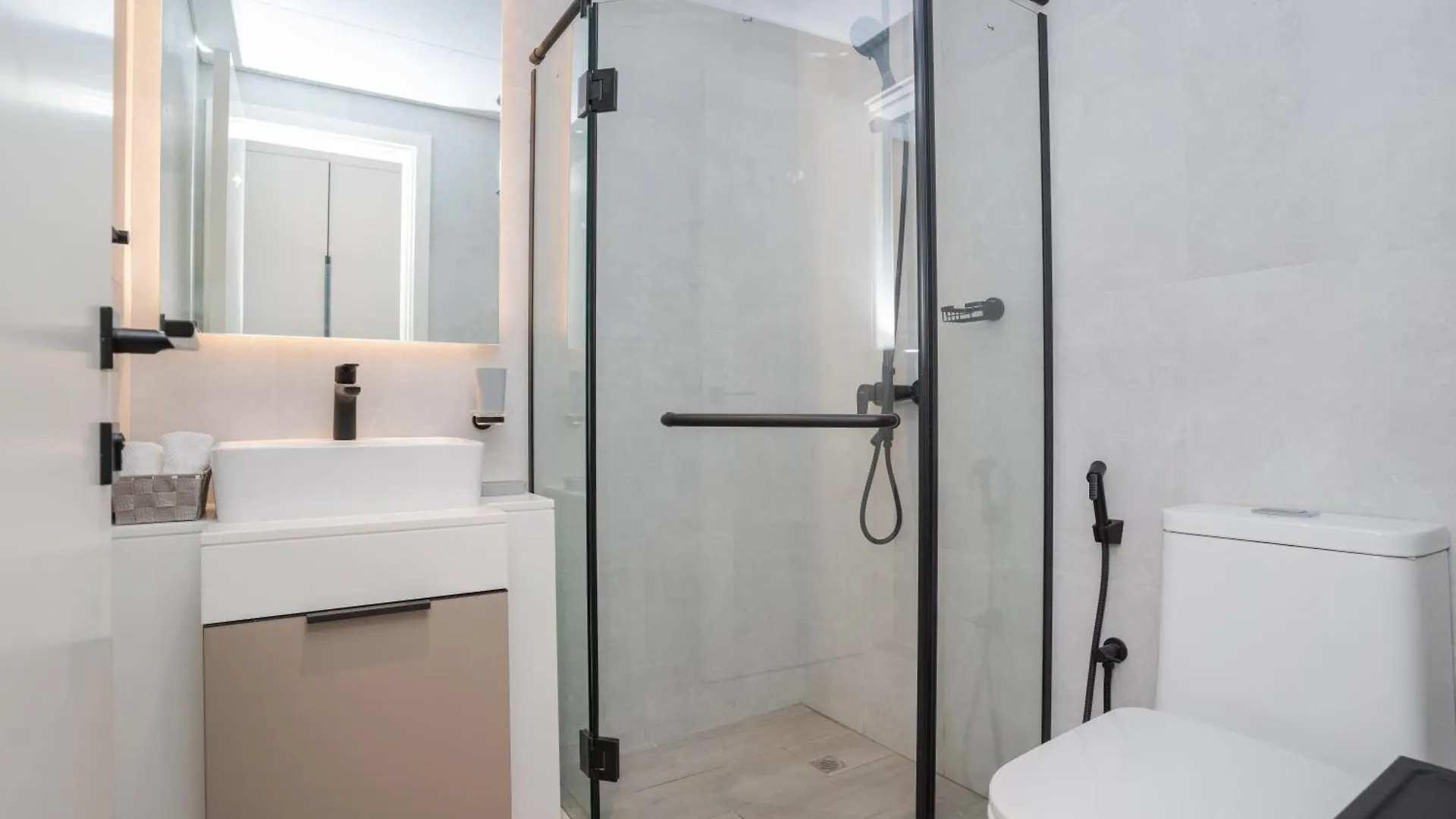 Cozy 1Br Midtown 20 Mins To Mall Of Emirates By Vibel 두바이